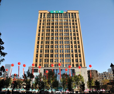 健之佳：债台高筑宣传费激增 川渝桂陷亏损378家新门店或承压