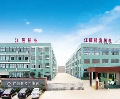 江顺科技客户成立当月即签订千万元合同 财务数据现“不同版本”
