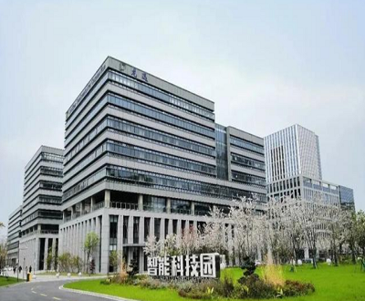 龙迅股份：独董系实控人的“同窗” 历史出资存瑕疵内控遭拷问