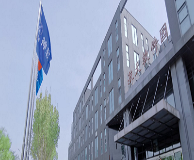 航天软件：控股股东助其突击收入超五千万元 子公司与控股股东控制的企业产品现重叠