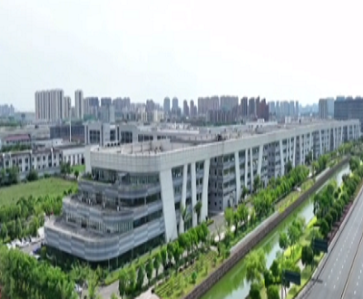 鼎智科技：控股股东剥离业务由离职员工承接 关联方官网现重叠产品或存竞争