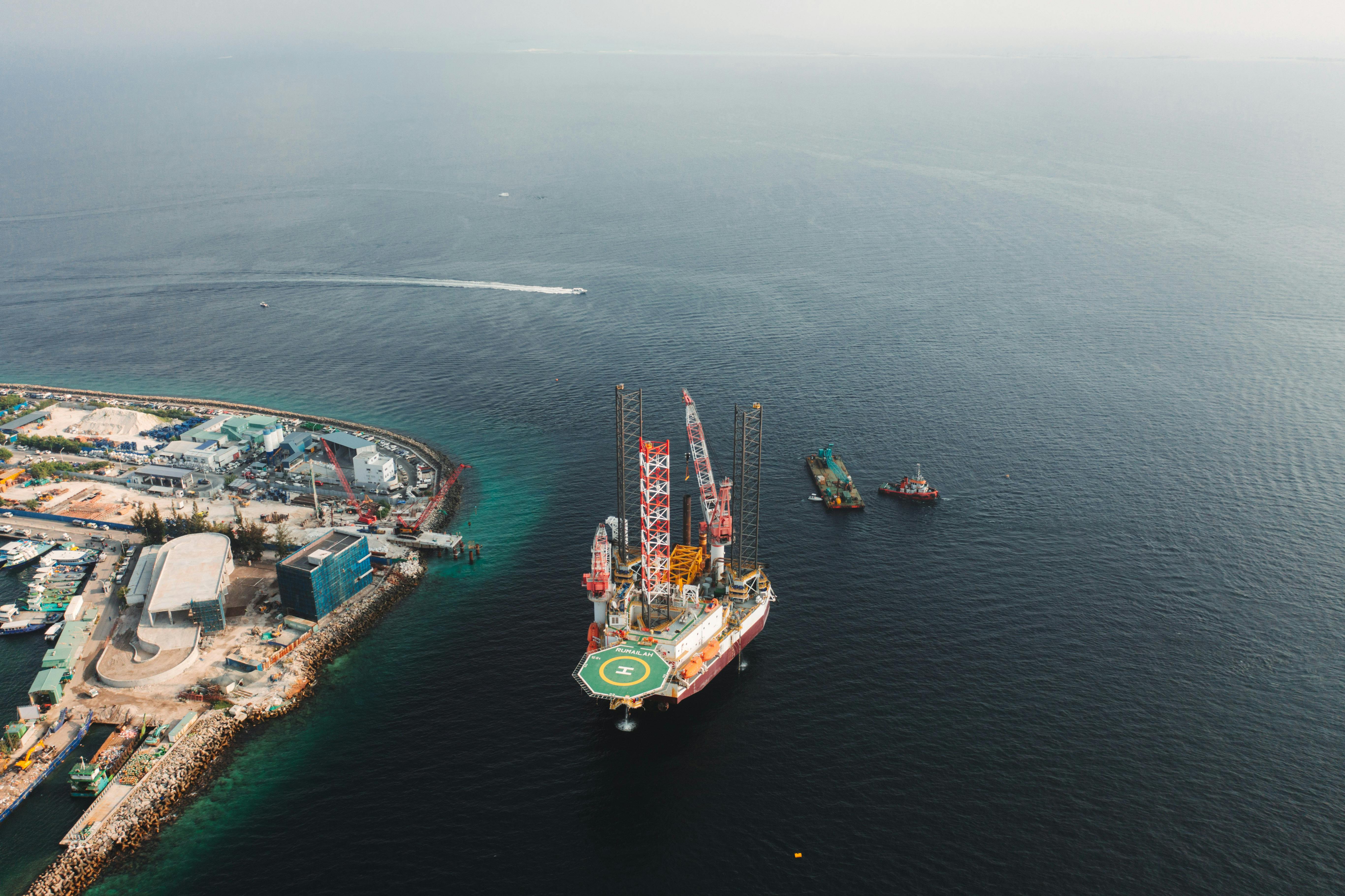 受OPEC+减产执行率高且有望延长影响 原油近月合约价格大幅反弹