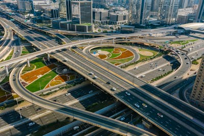 国债资金加快落地 明年一季度基建行业资金面将明显改善