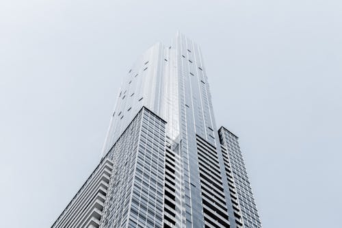 三态股份：多家供应商成立当年即合作 董监高变动频繁上市次月财务负责人“出走”