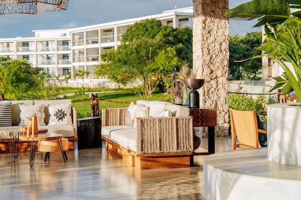 五一假期出行消费整体乐观 全球资产或伴随国内经济数据改善