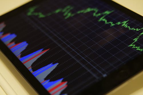 富国基金“掌门人”陈戈：“以持有人利益为先”或“纸上谈兵”