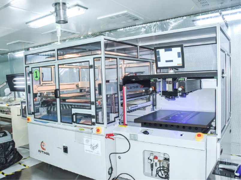 新吴光电：实控人之妹未被认定实控人或现疑云 上市公司间接入股同年向其销售设备