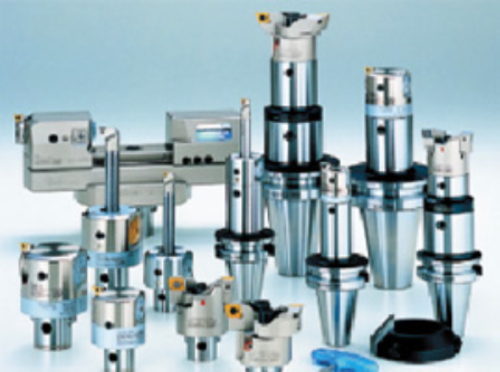 金万众：子公司总经理与房产出租方总经理“同名” 产品现重叠背后或关系待解