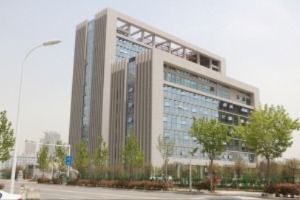 惠城环保：服务中心专家与独董现同名异象 实控人原任职单位领导的“关系网”或与大客户存交集